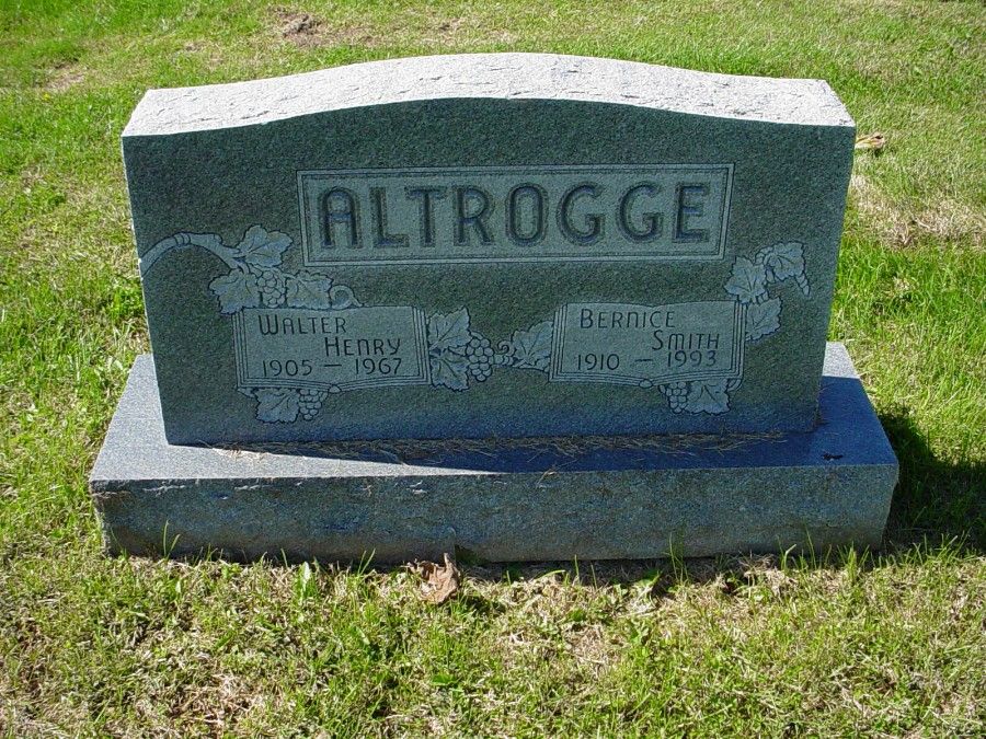   Walter Henry and Bernice Smith Altrogge