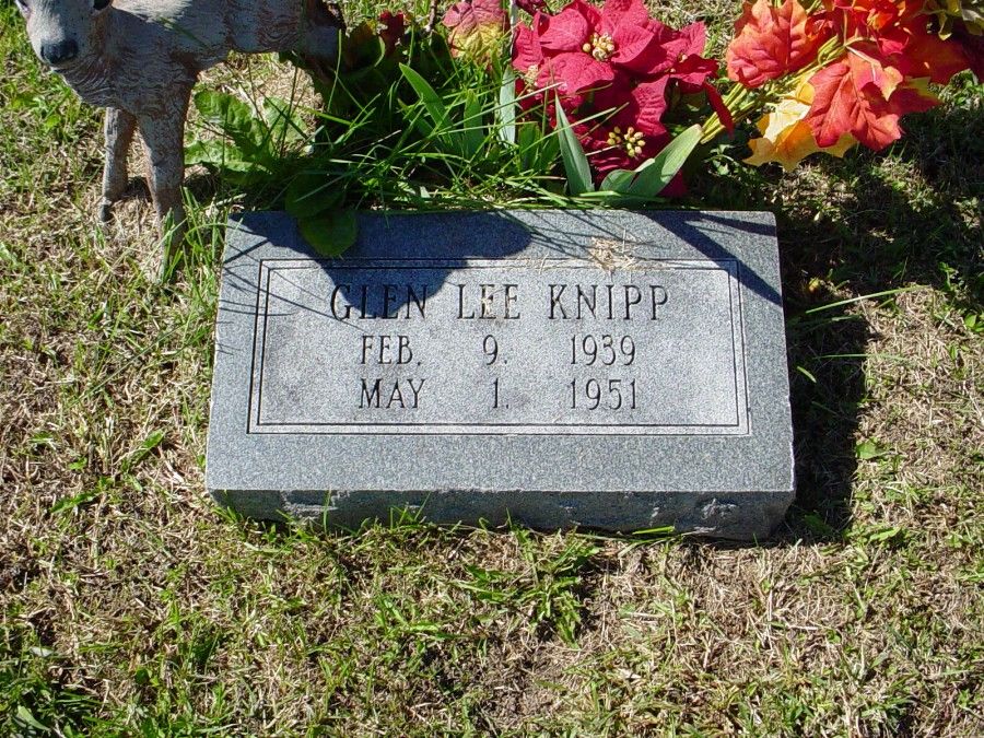  Glenn Lee Knipp Headstone Photo, Auxvasse Cemetery, Callaway County genealogy