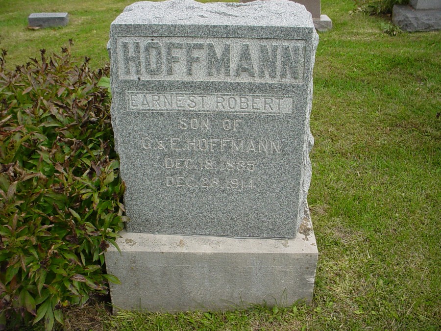  Earnest Robert Hoffmann Headstone Photo, Auxvasse Cemetery, Callaway County genealogy