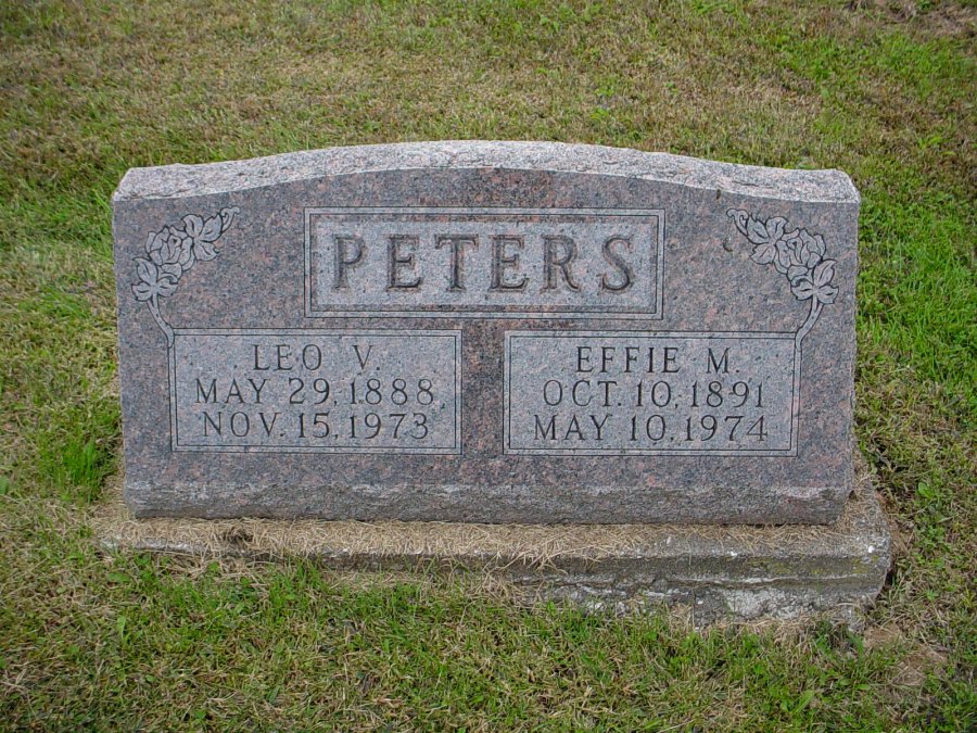  Leo V. & Effie M. Peters