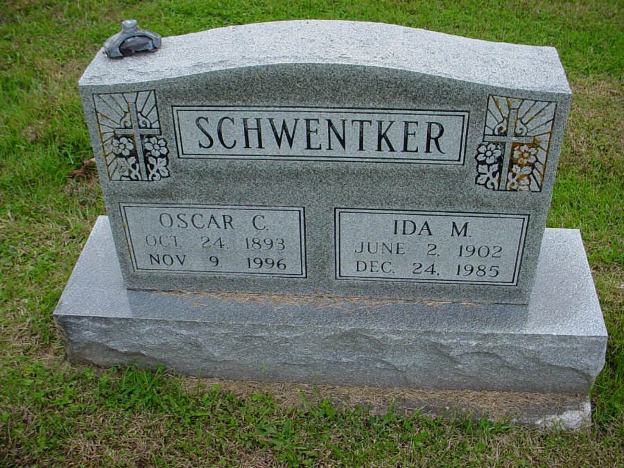  Oscar C. Schwentker & Ida M. Hiatt Headstone Photo, Auxvasse Cemetery, Callaway County genealogy