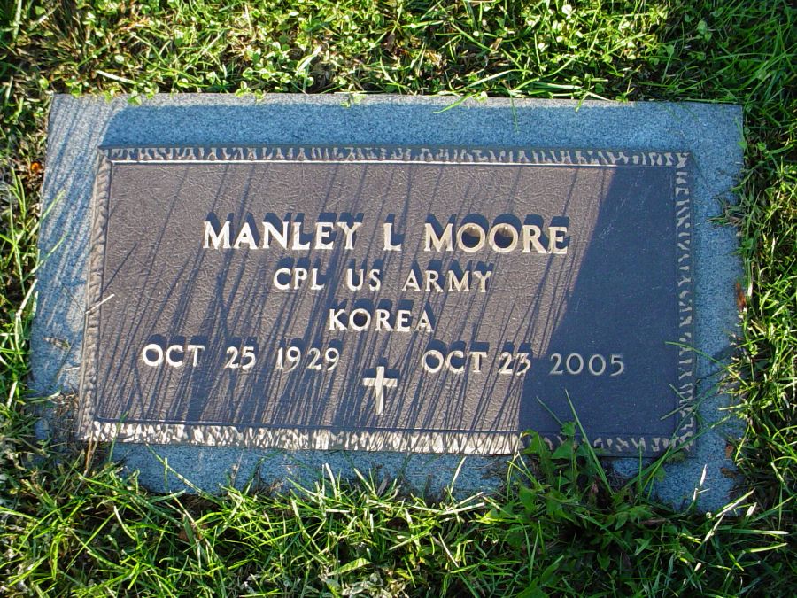  Manley L. Moore Headstone Photo, Auxvasse Cemetery, Callaway County genealogy