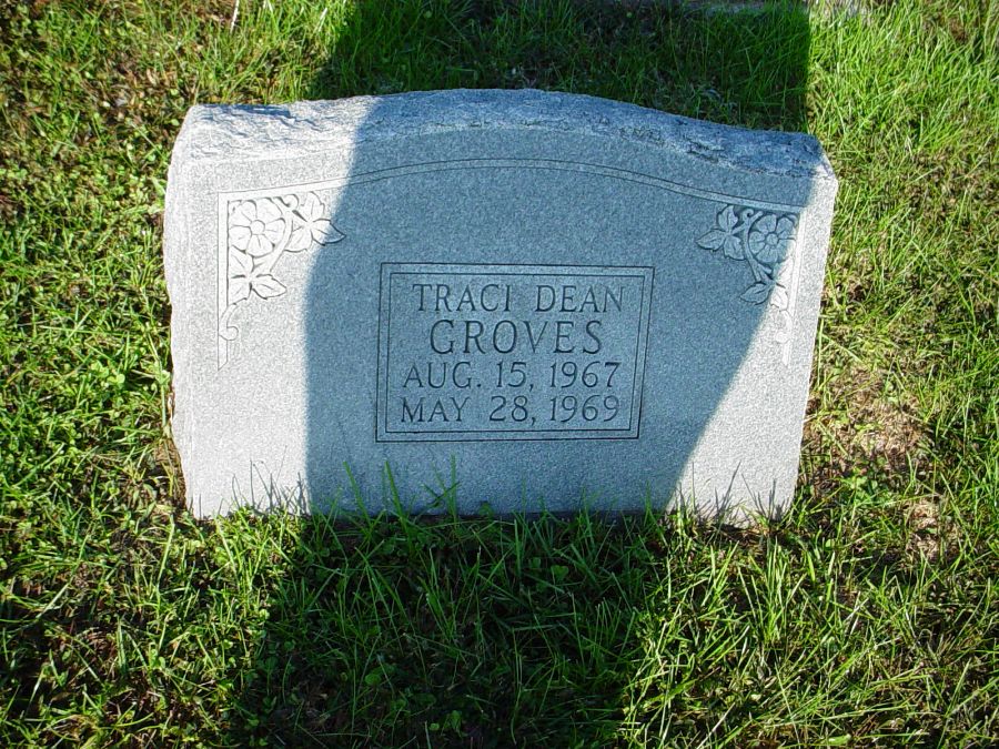  Traci D. Groves Headstone Photo, Auxvasse Cemetery, Callaway County genealogy