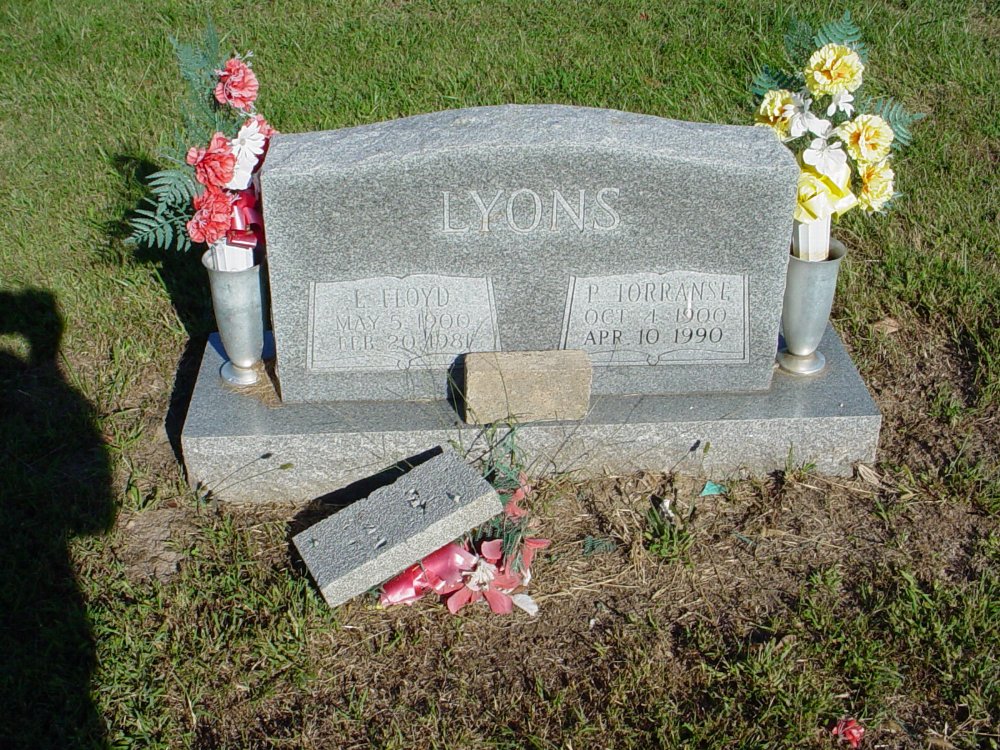  L. Floyd Lyons Headstone Photo, Boydsville Christian Church Cemetery, Callaway County genealogy