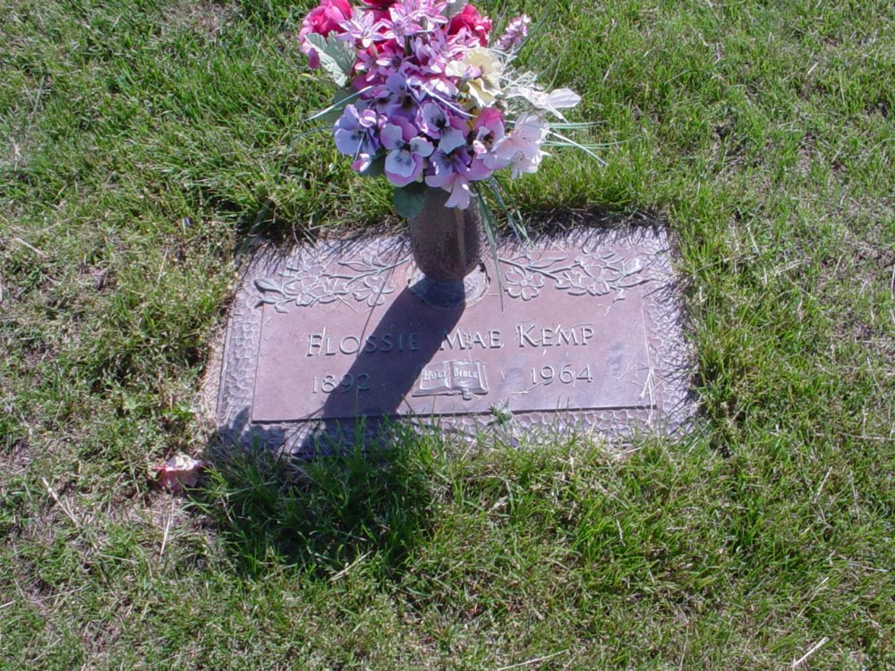  Flossie Hoover Kemp Headstone Photo, Callaway Memorial Gardens, Callaway County genealogy