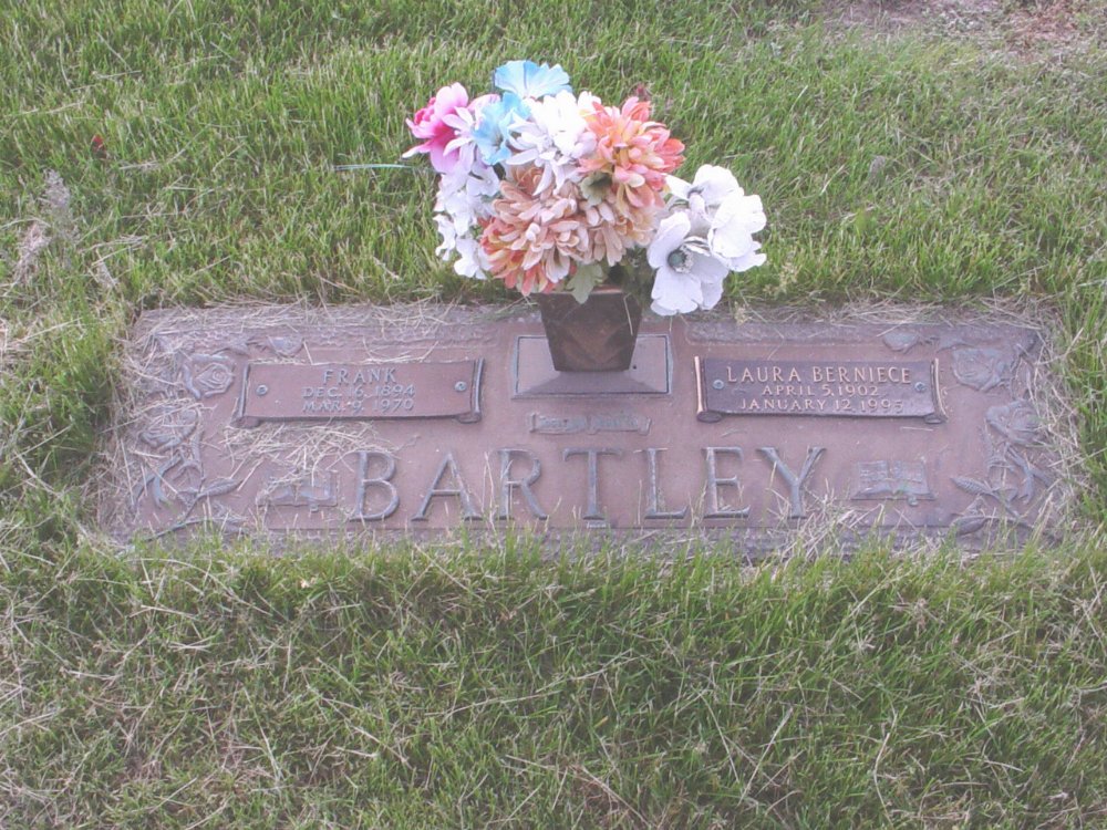  Frank and Laura B. Bartley Headstone Photo, Callaway Memorial Gardens, Callaway County genealogy