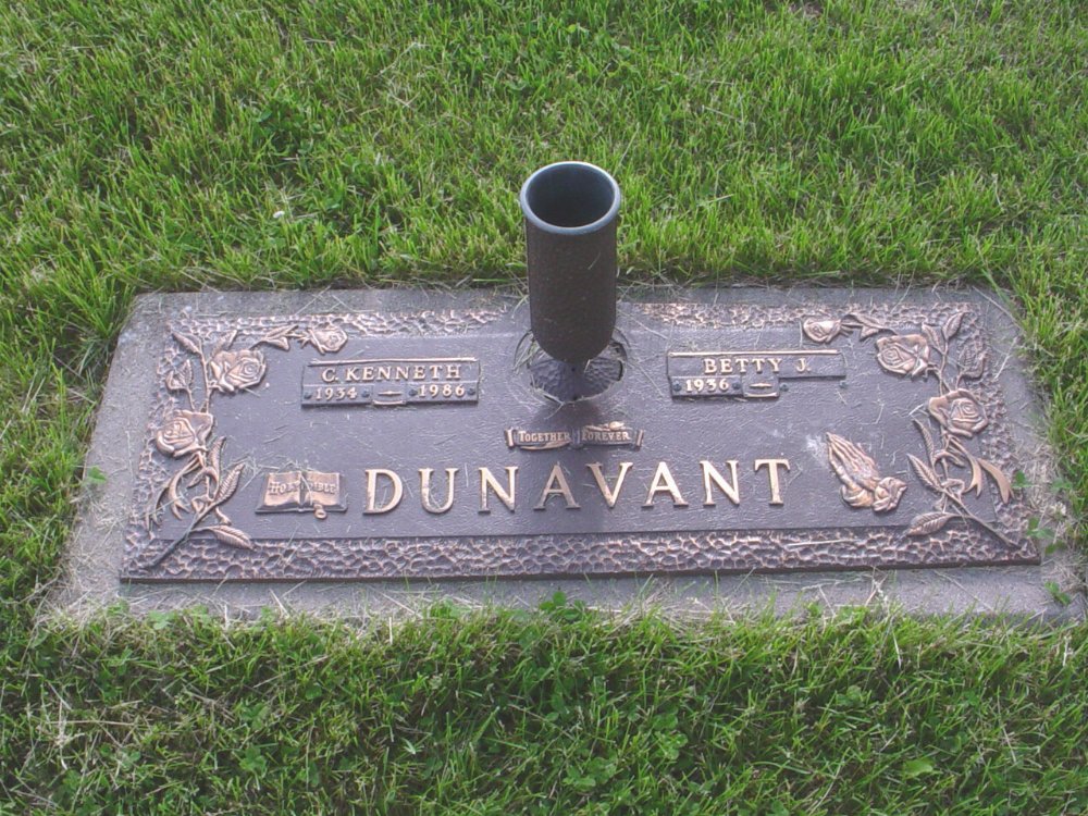  C. Kenneth Dunavant Headstone Photo, Callaway Memorial Gardens, Callaway County genealogy