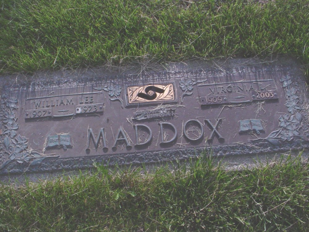  William L. Maddox & Virginia L. Baker Headstone Photo, Callaway Memorial Gardens, Callaway County genealogy