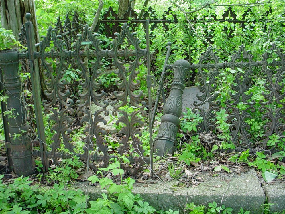  Cason Cemetery