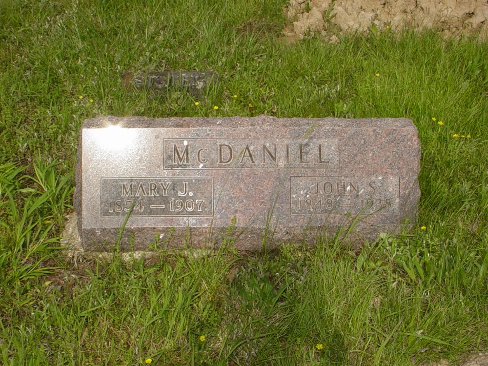  John S. McDaniel & Mary J. Dynan Headstone Photo, Central Christian Church Cemetery, Callaway County genealogy