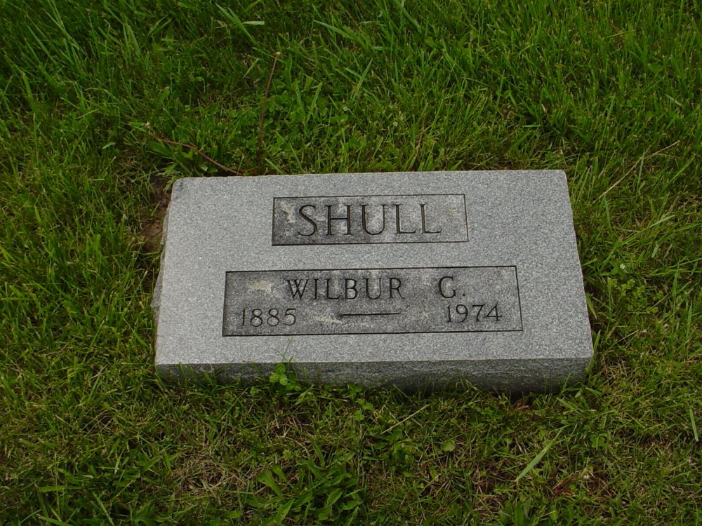  Wilbur G. Shull