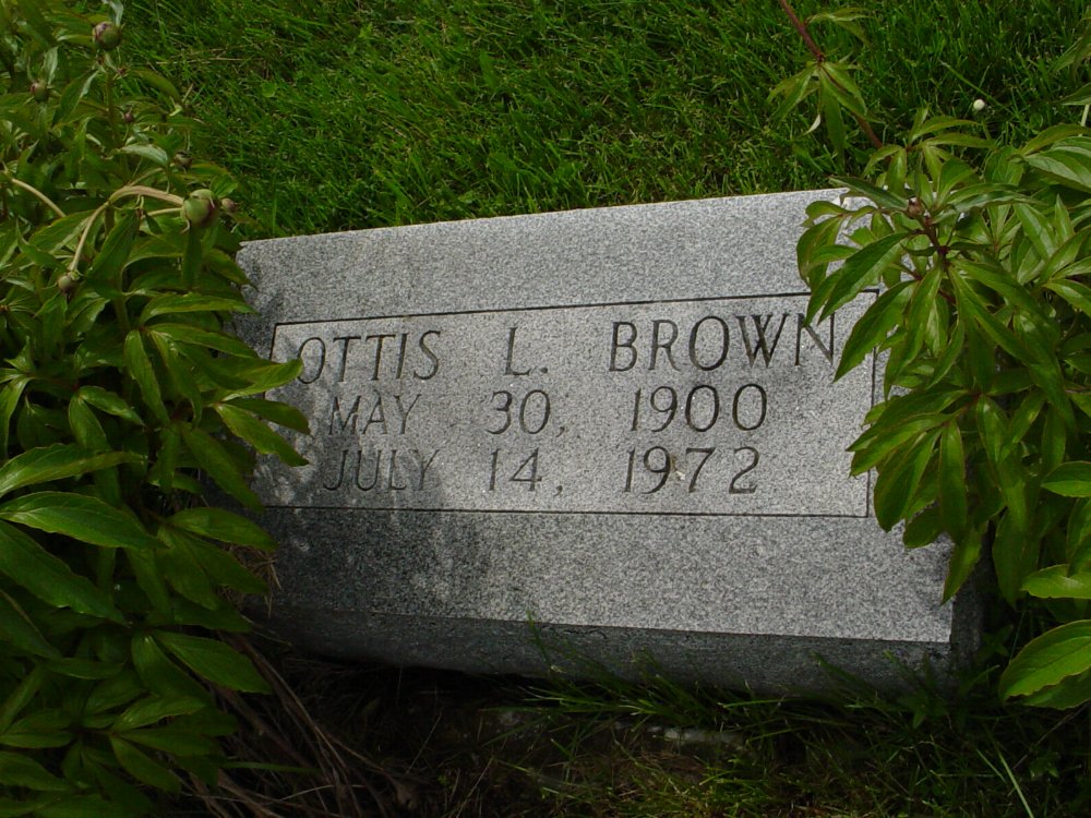  Ottis L. Brown