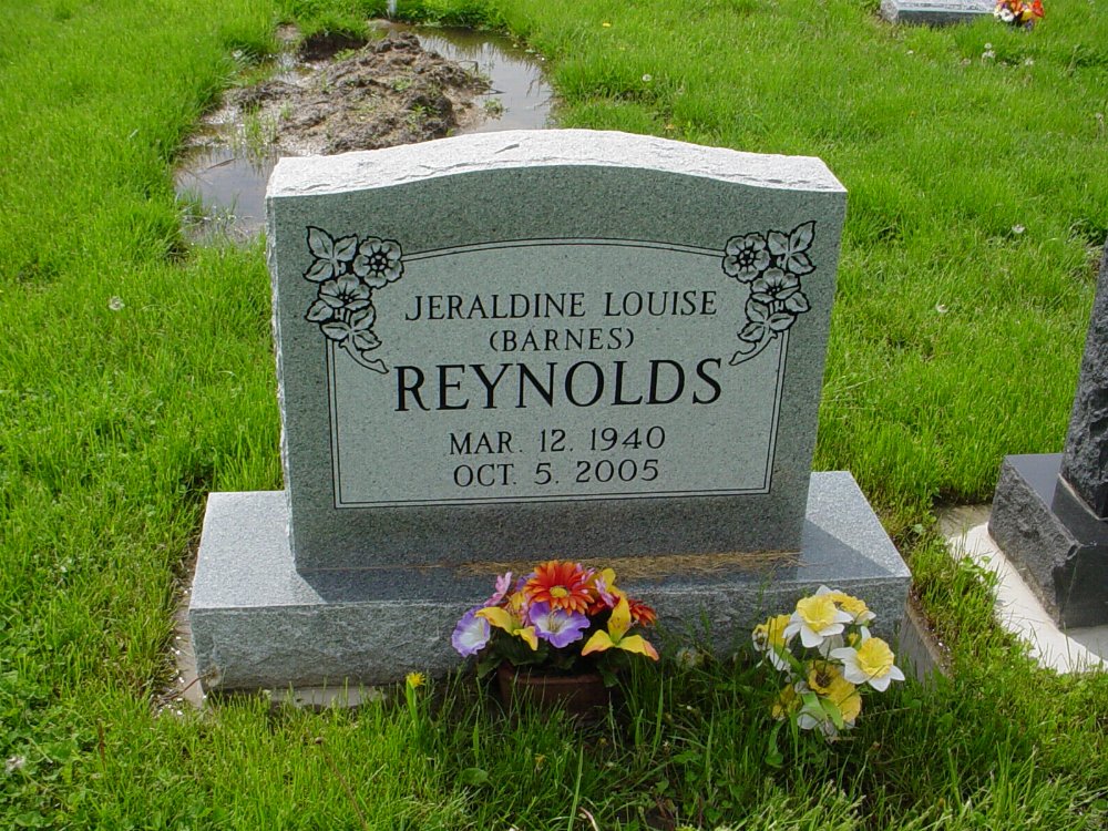  Jeraldine Louise Barnes Reynolds Headstone Photo, Williamsburg Cemetery, Callaway County genealogy