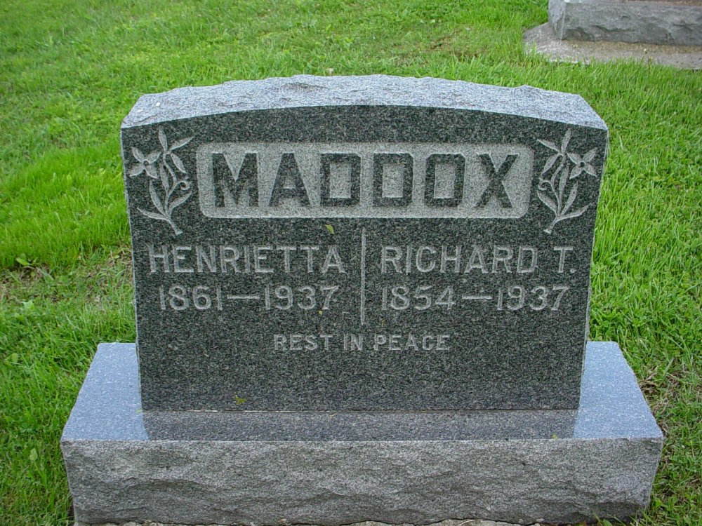  Richard T. Maddox & Henrietta A. Moore Headstone Photo, Hams Prairie Christian Cemetery, Callaway County genealogy
