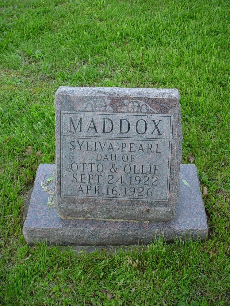  Sylvia Pearl Maddox Headstone Photo, Hams Prairie Christian Cemetery, Callaway County genealogy