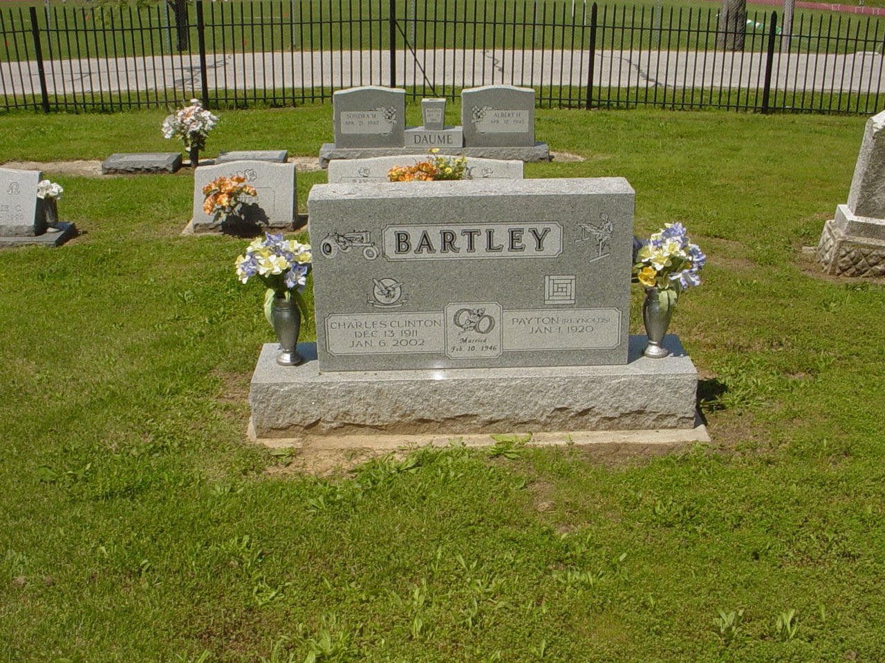  Charles C. Bartley & Payton R. Reynolds Headstone Photo, Hillcrest Cemetery, Callaway County genealogy