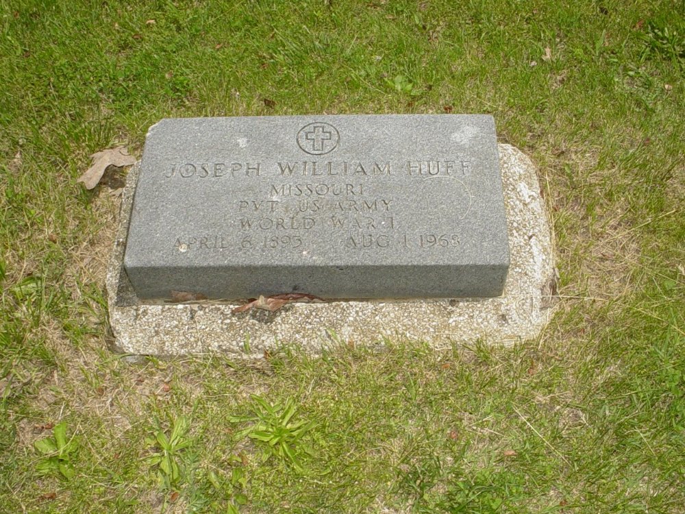  Joseph William Huff Headstone Photo, Hillcrest Cemetery, Callaway County genealogy