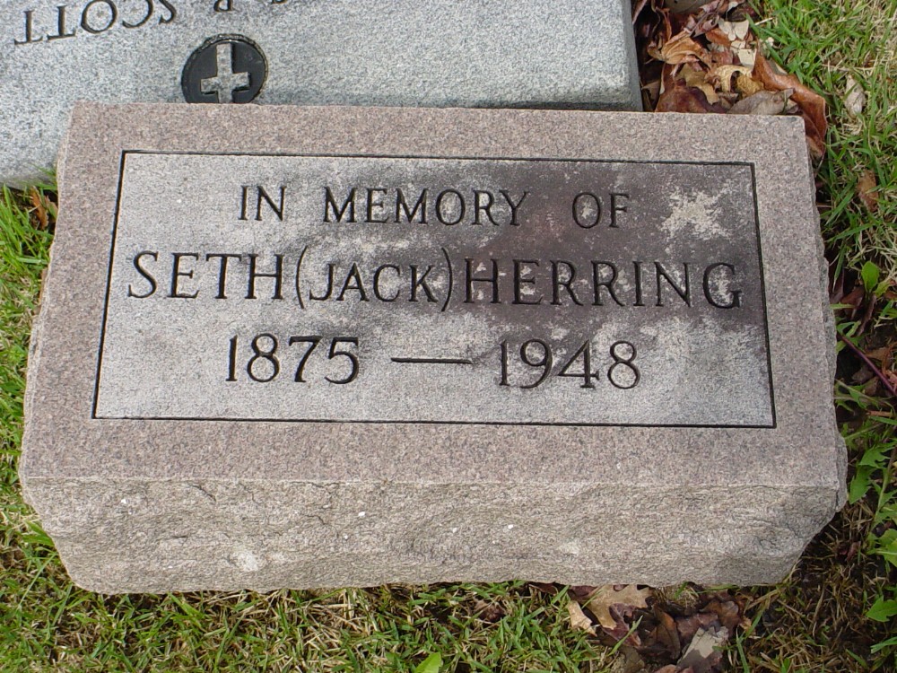  Seth Herring Headstone Photo, Hillcrest Cemetery, Callaway County genealogy