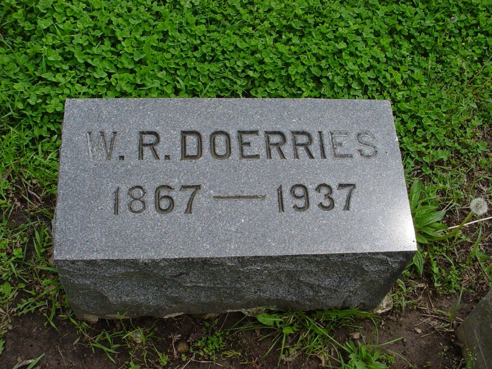  William R. Doerries Headstone Photo, Hillcrest Cemetery, Callaway County genealogy