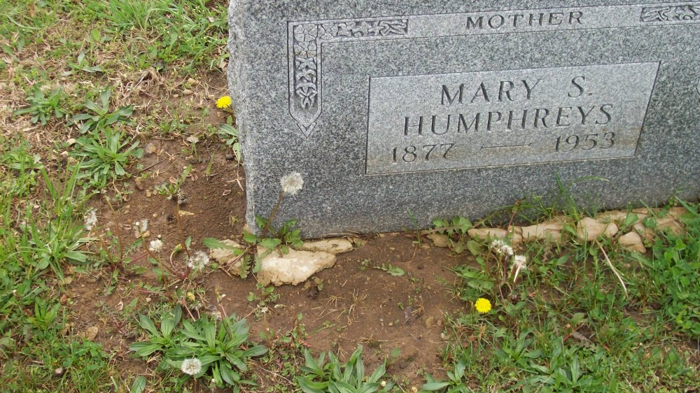  Mary McCarroll Humphreys