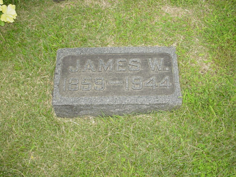  James W. Holt Headstone Photo, Hopewell Baptist Church, Callaway County genealogy