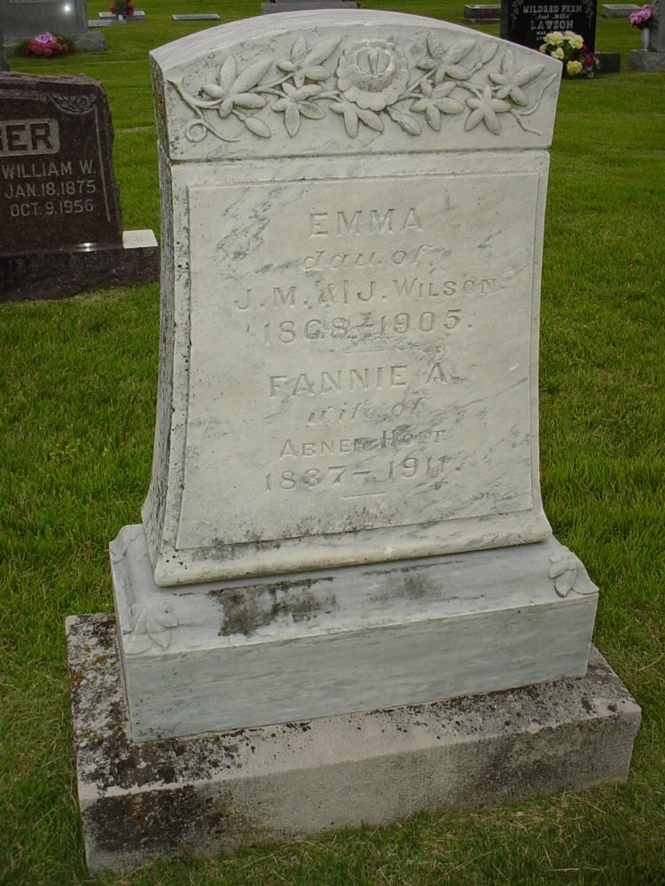  Emma Wilson & Fannie Clatterbuck Holt Headstone Photo, Hopewell Baptist Church, Callaway County genealogy