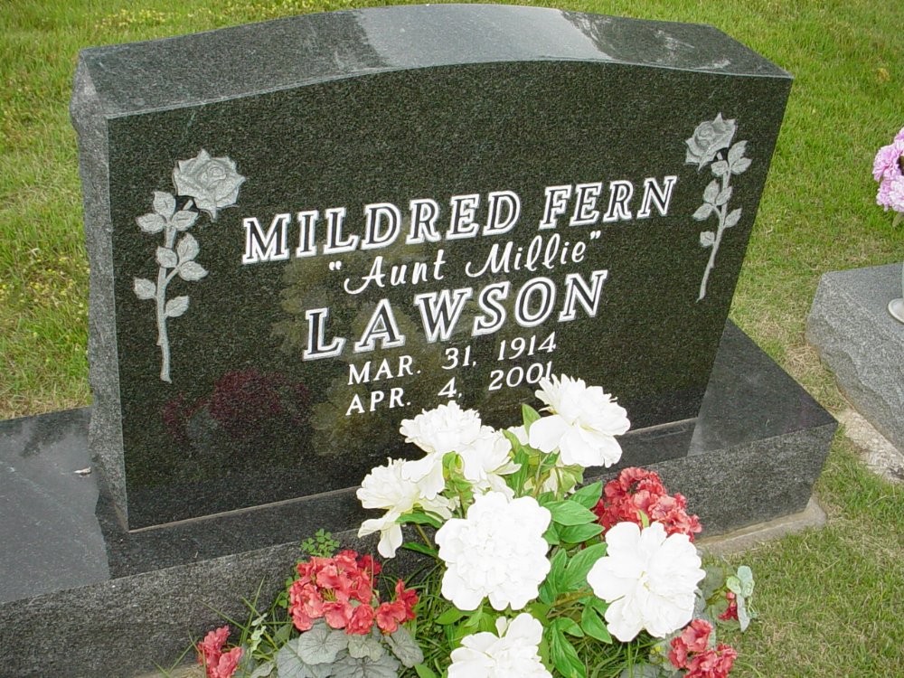  Mildred Fern Lawson