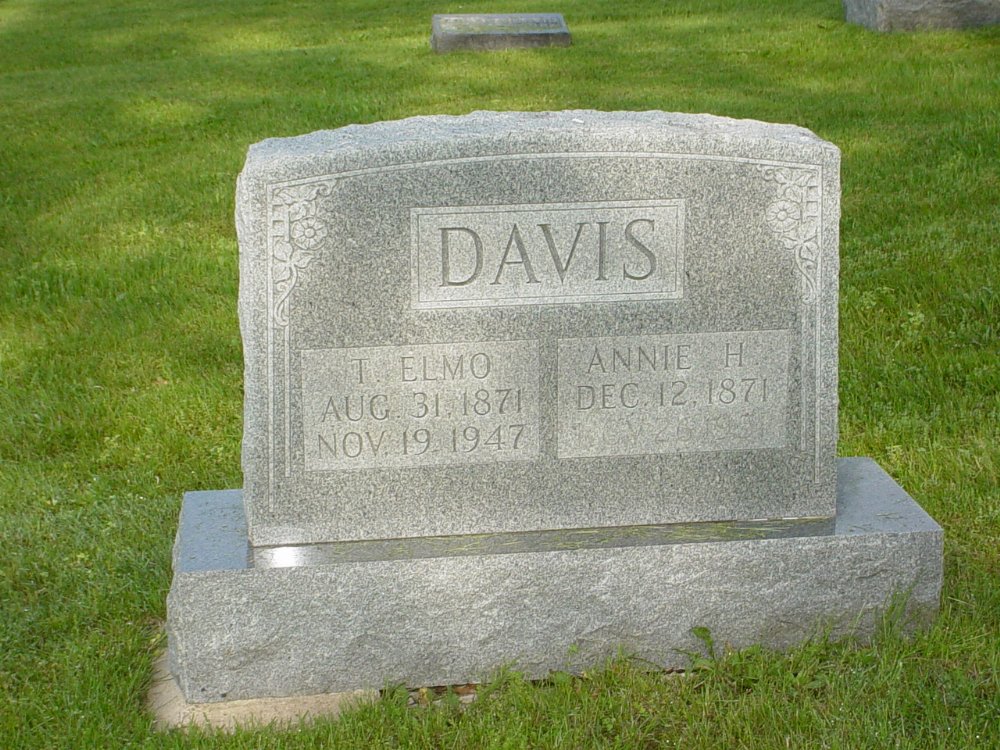  Thomas Elmo Davis and Annie H. McCray Headstone Photo, Millersburg Cemetery, Callaway County genealogy