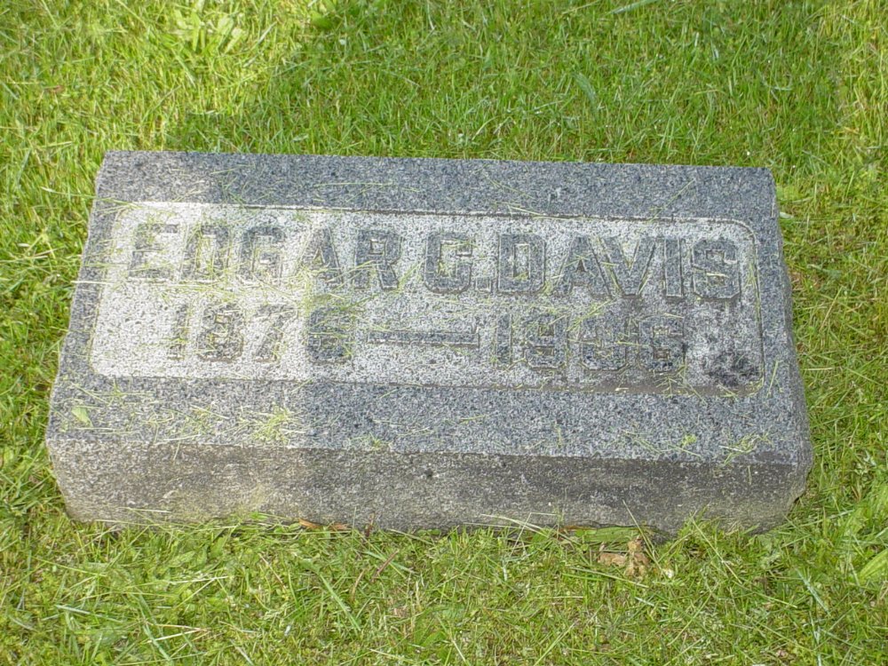  Edgar C. Davis Headstone Photo, Millersburg Cemetery, Callaway County genealogy