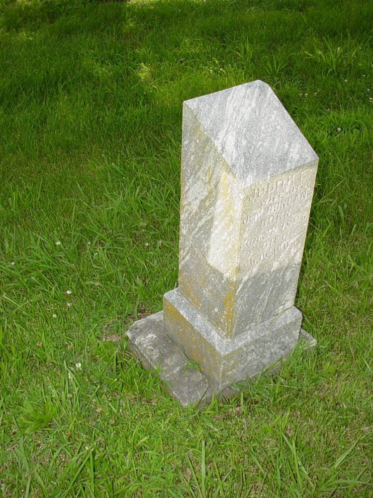  Judith E. Duncan Headstone Photo, New Bloomfield Cemetery, Callaway County genealogy