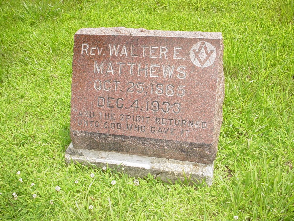  Walter E. Matthews Headstone Photo, New Bloomfield Cemetery, Callaway County genealogy